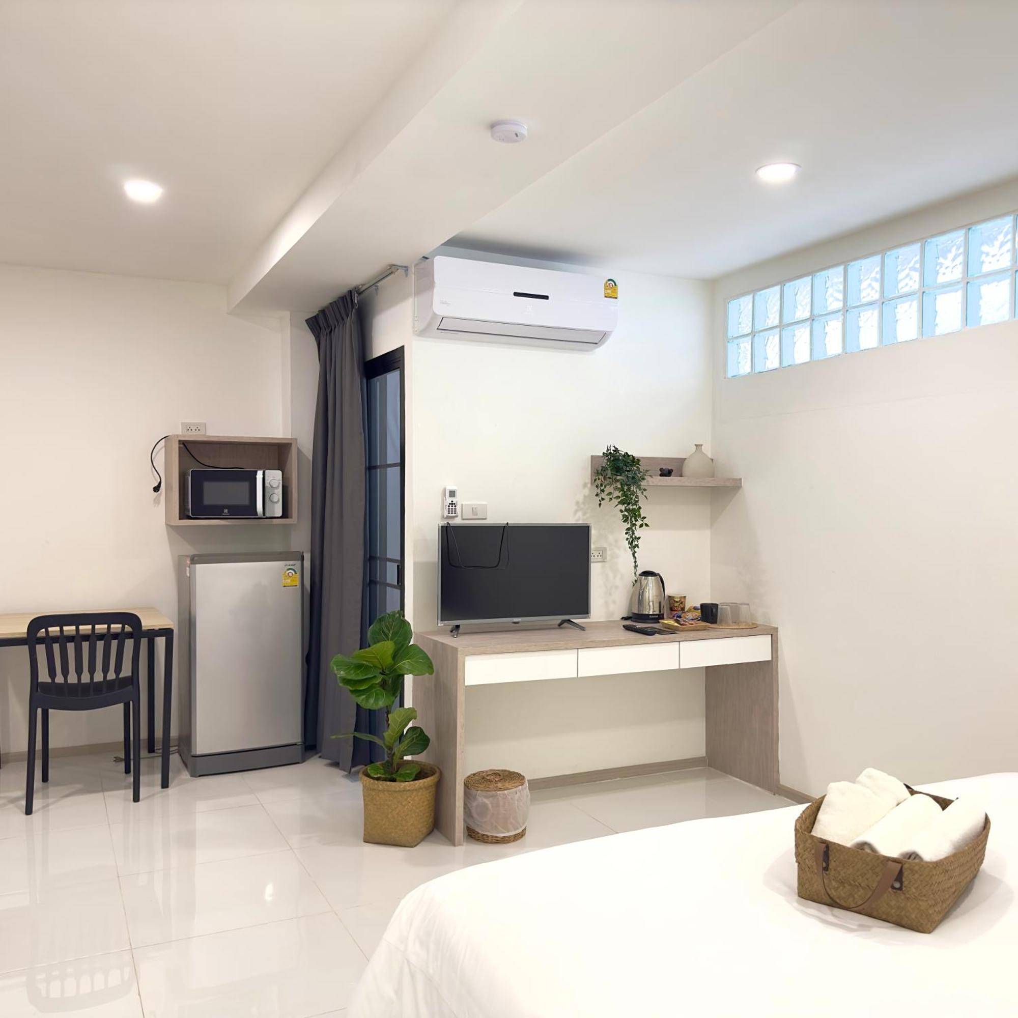 Darin Chiangmai Hotel&Residence Chiang Mai Esterno foto